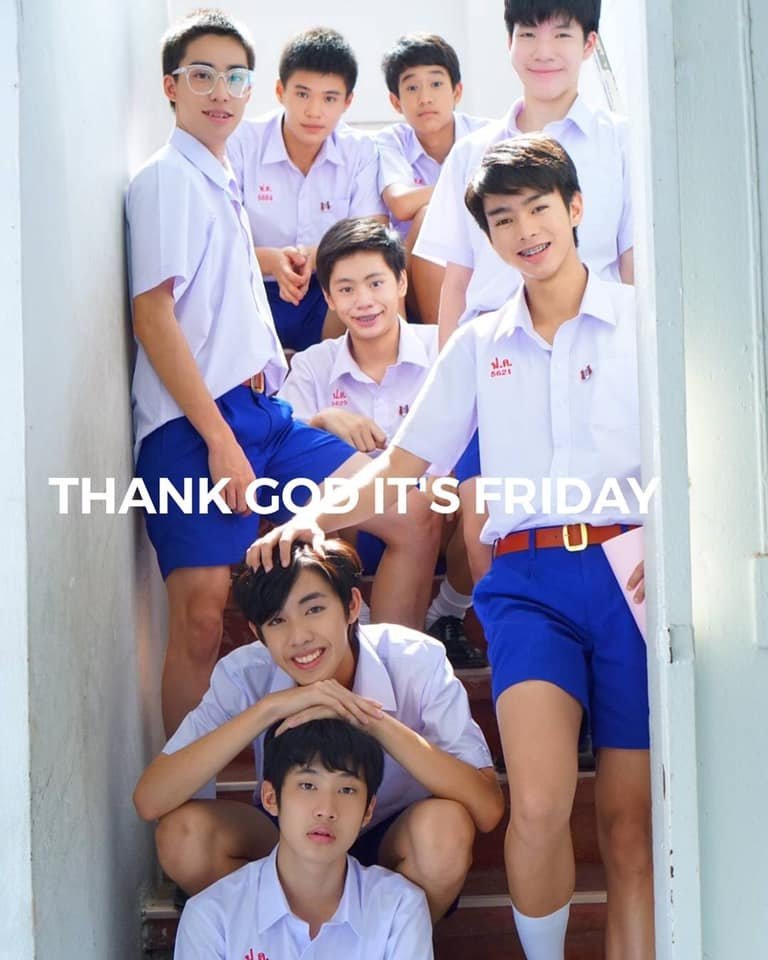 Слава богу, это пятница - постер